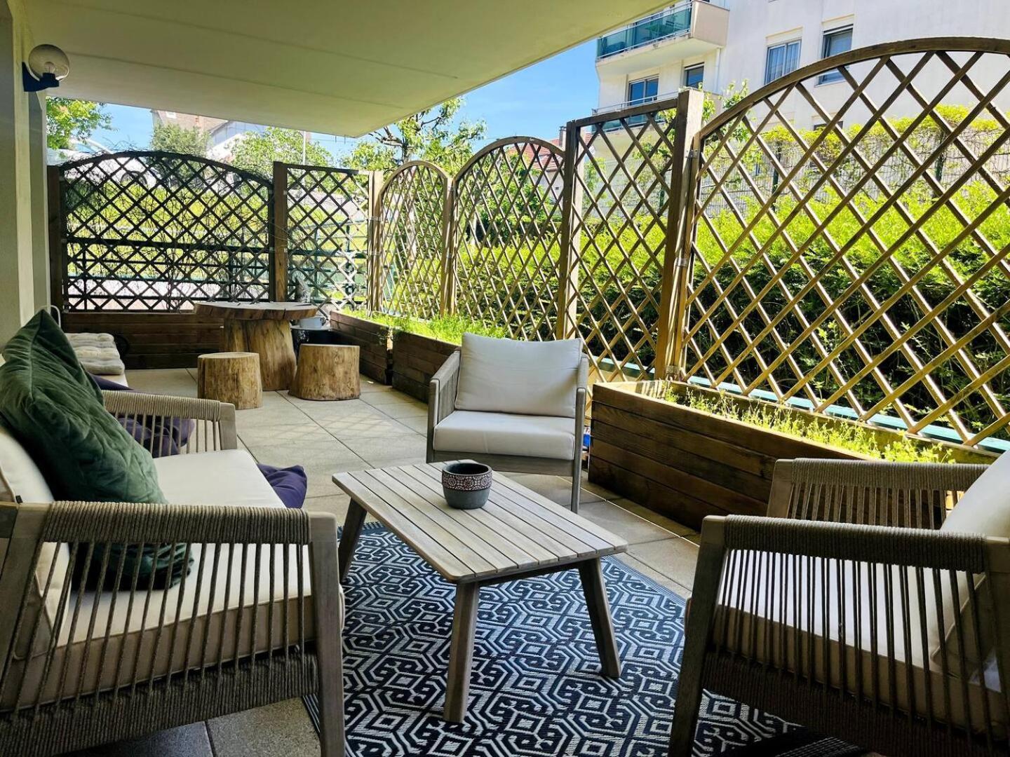 Appartamento Aquarelle, Spacieux Et Chaleureux, Grande Terrasse *